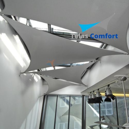 Tela Impermeável Triangular c/ Kit Instalação
